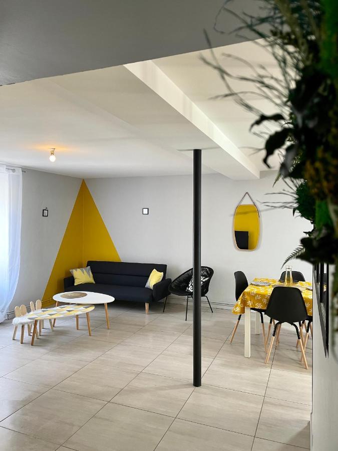 Le Petit Jardinet De Tarare Apartment Exterior photo